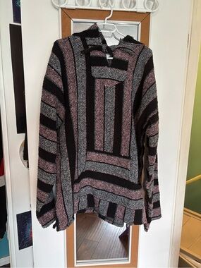 Striped Baja Hoodie in Black and Mauve